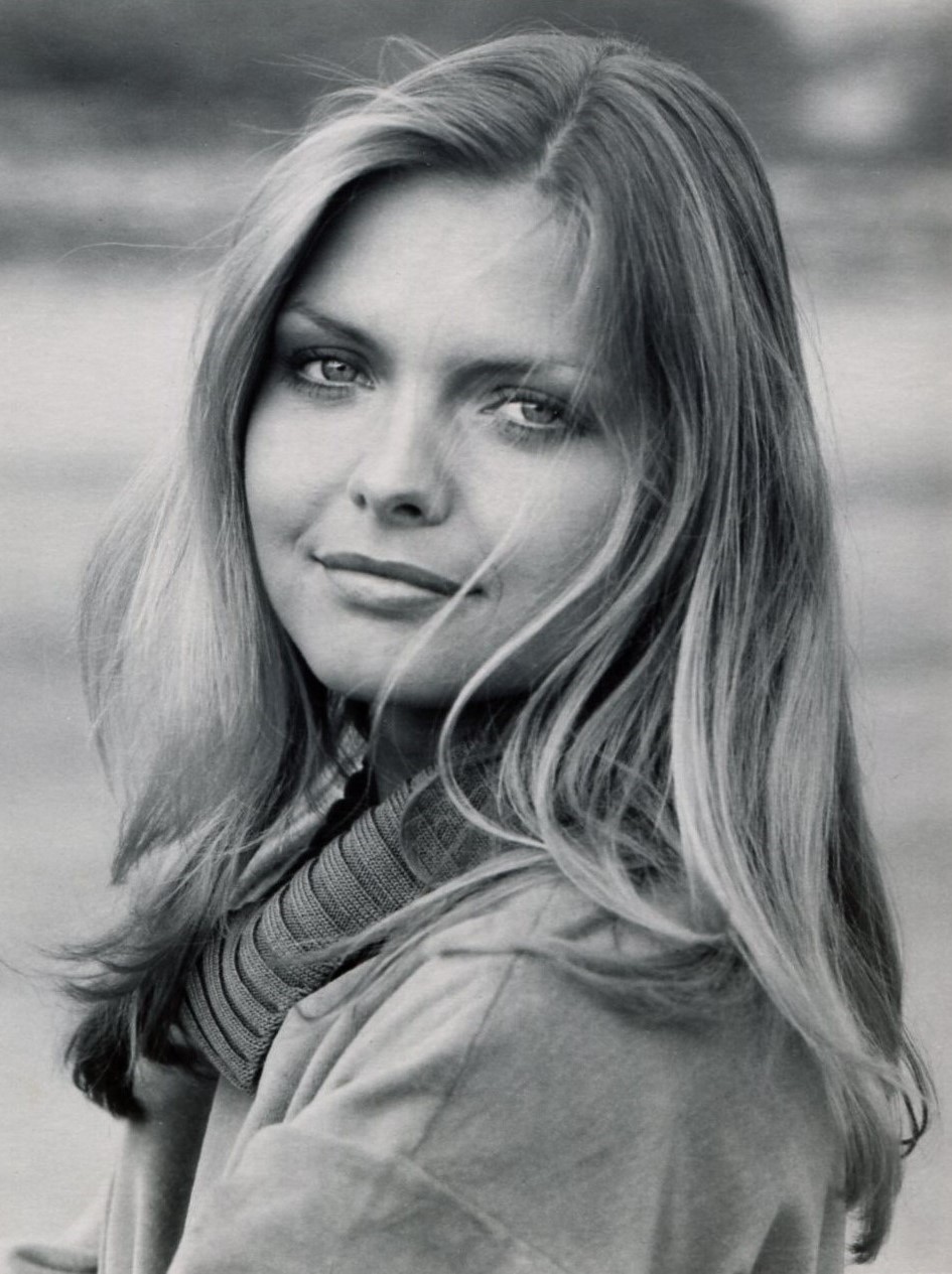 Michelle Pfeiffer Young